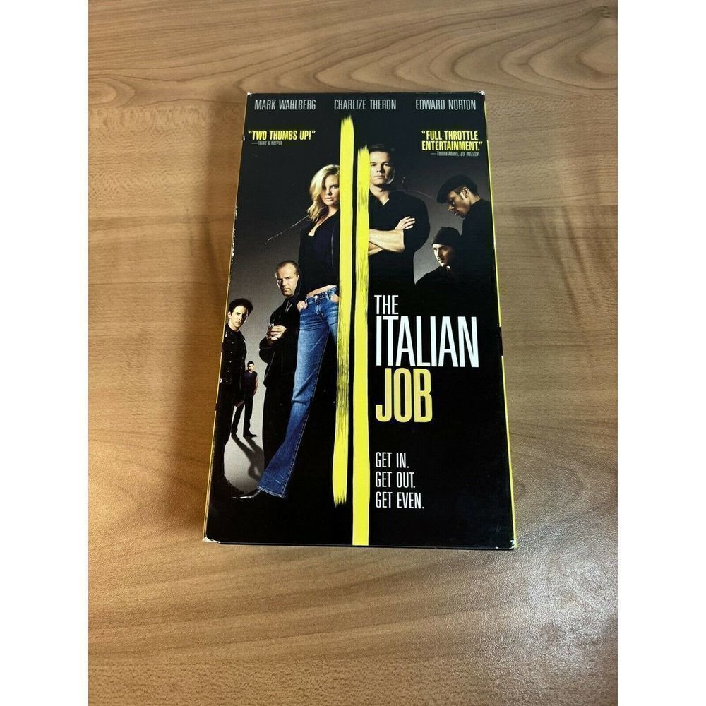 The Italian Job VHS Movie VCR Tape : Mark Wahlberg • Paramount • 2003• PG13